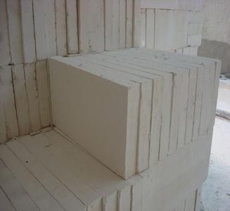 微孔硅酸鈣板生產(chǎn)廠家-現(xiàn)貨直銷_建筑材料欄目